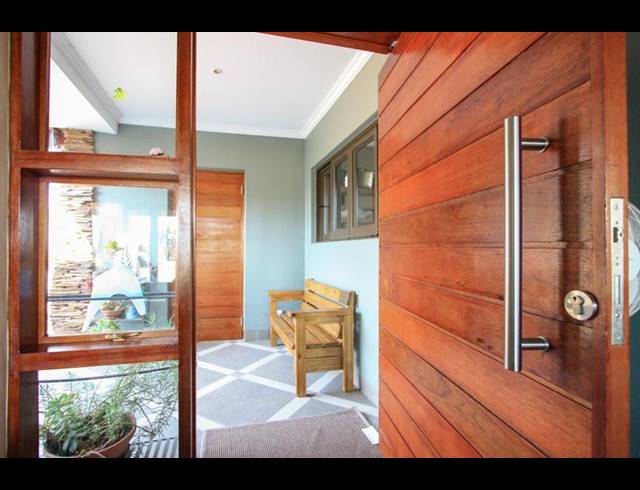 3 BEDROOM HOUSE FOR SALE IN BEAULIEU